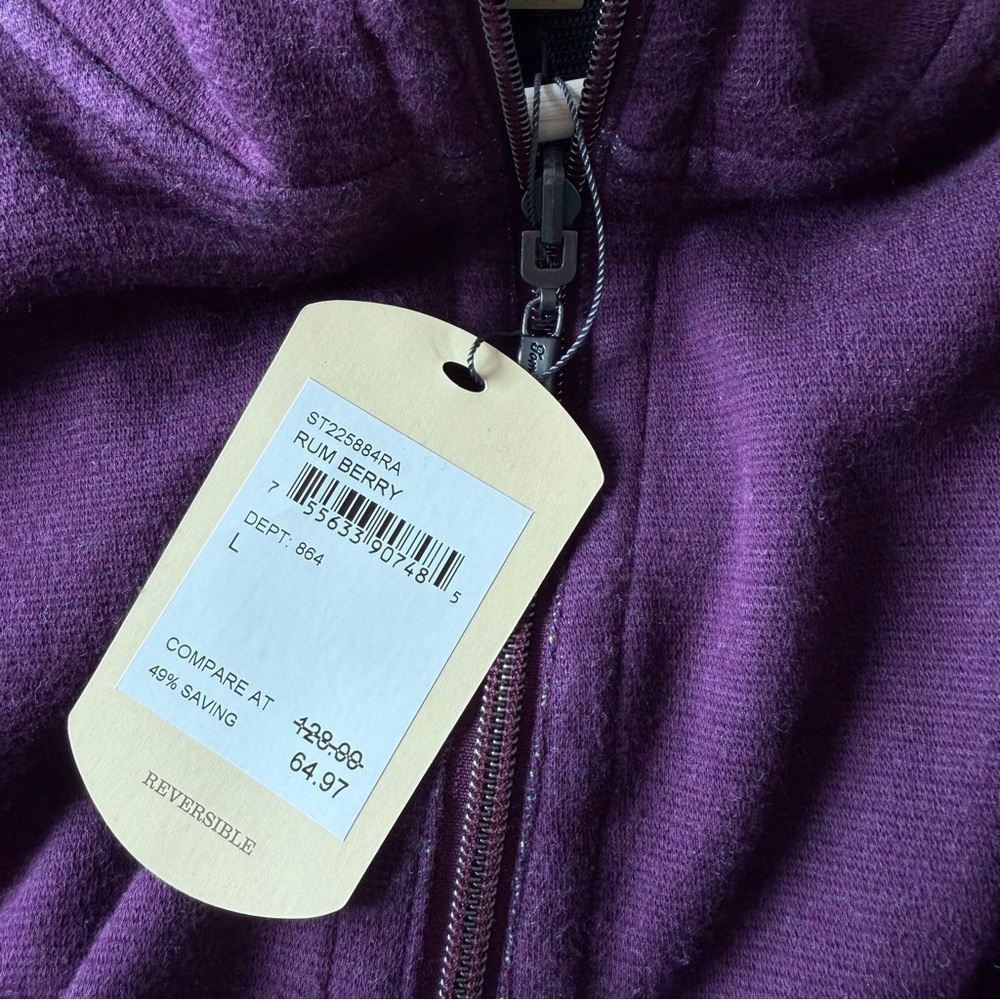 Tommy Bahama Alpine View Reversible Half Zip
Pullover - Picture 8 of 9